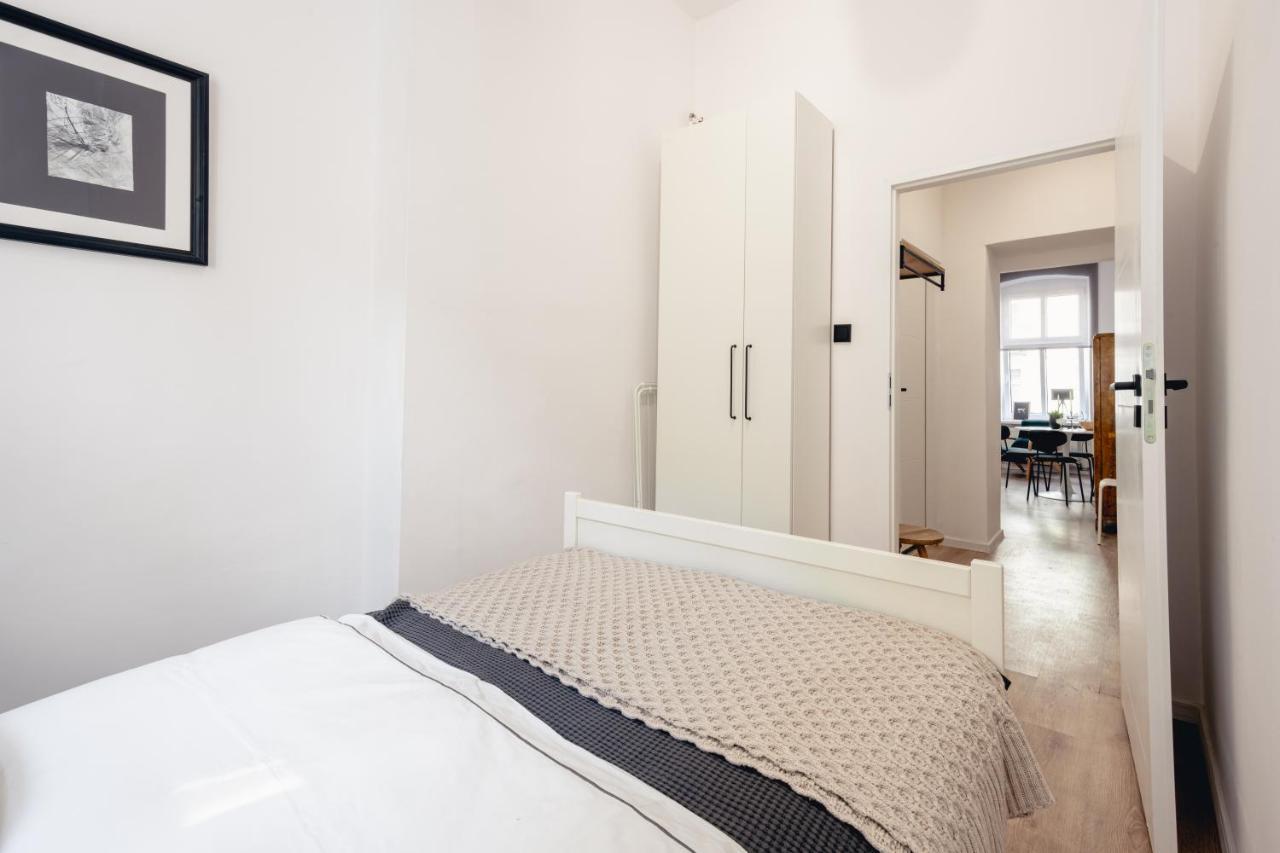 Apartamenty Wozna 14A, 2 Rooms, Self Check In 24H Poznan Exterior photo