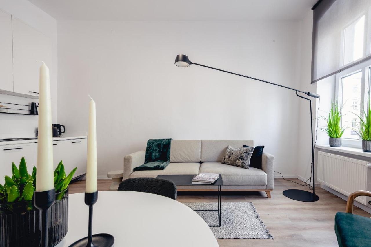Apartamenty Wozna 14A, 2 Rooms, Self Check In 24H Poznan Exterior photo